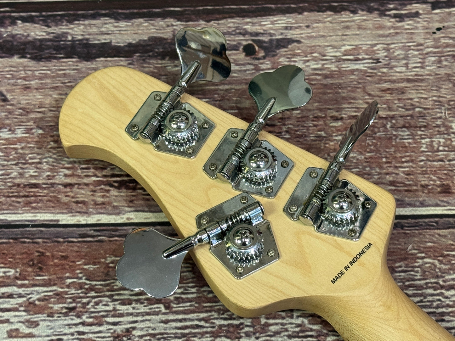 MusicMan Sterling Sub Stingray active 4 bass