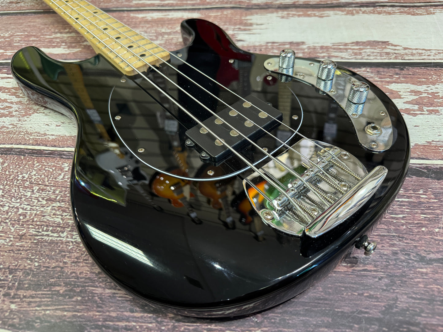 MusicMan Sterling Sub Stingray active 4 bass