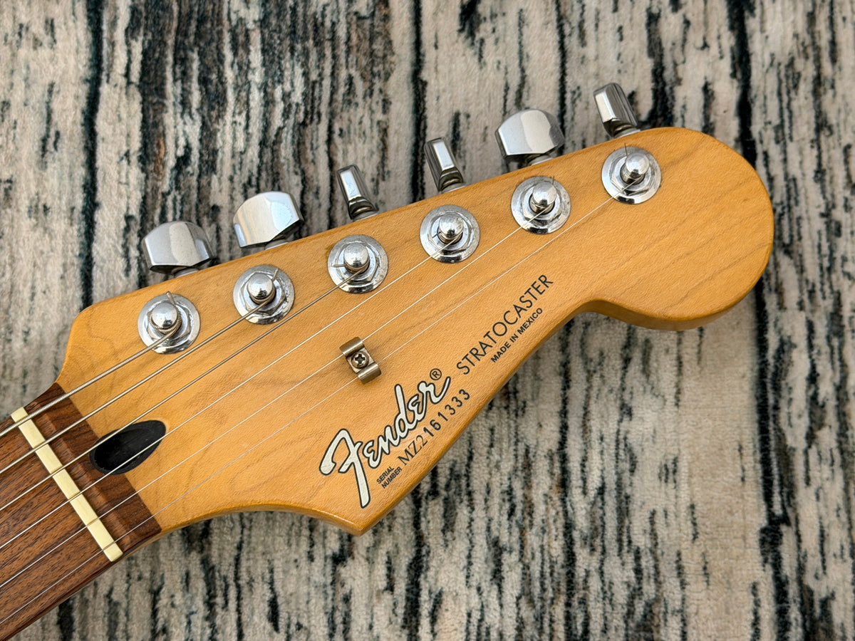 Fender Standard Stratocaster 2002 MIM Upgraded