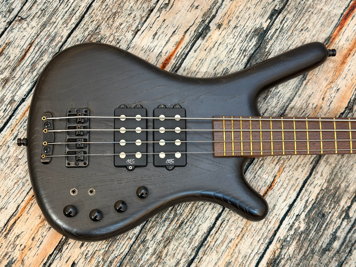 Warwick Corvette double buck $$ - German made