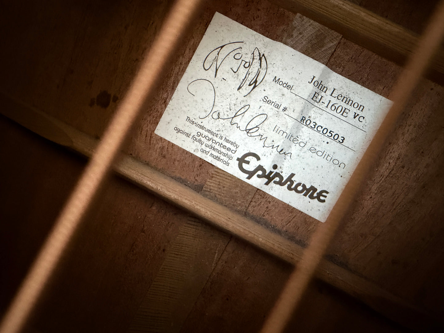 Epiphone EJ-160E VC John Lennon Limited edition - Battered!