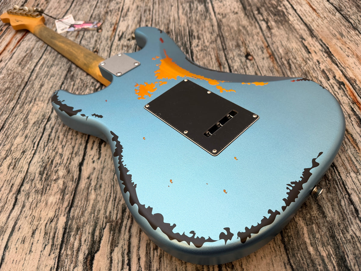 Vintage Icon V6 - Gun Hill Blue over sunburst.