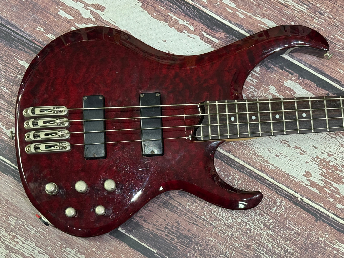 Ibanez BTB-400Q Active bass
