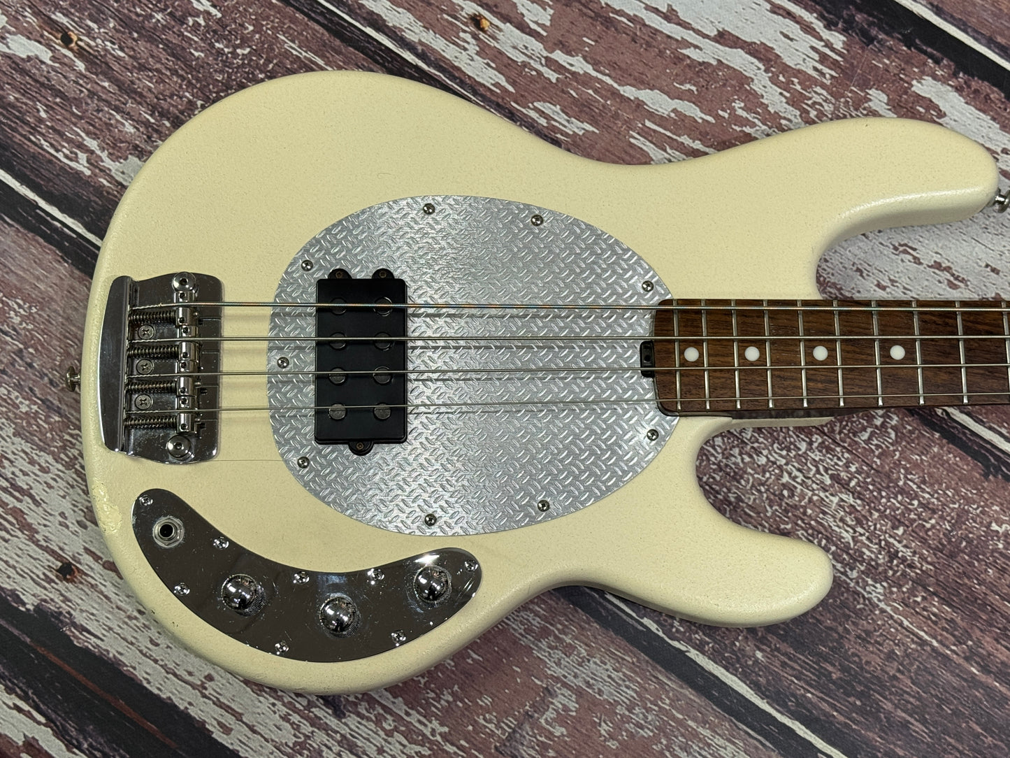 MusicMan USA "SUB" active bass
