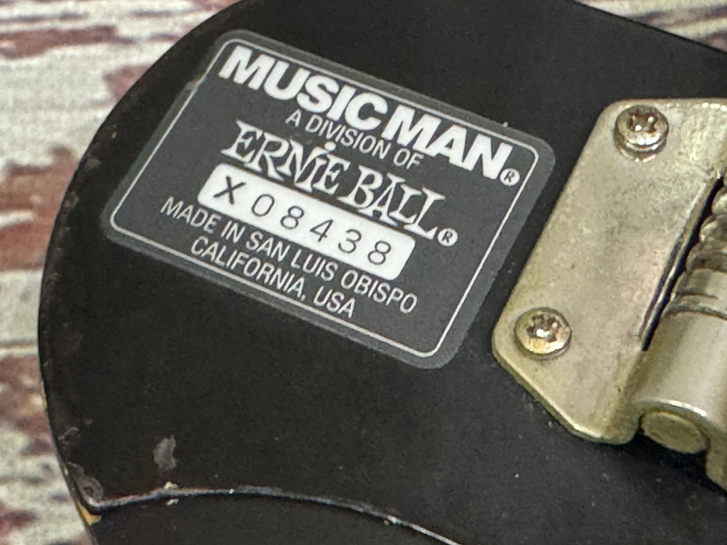 MusicMan USA "SUB" active bass