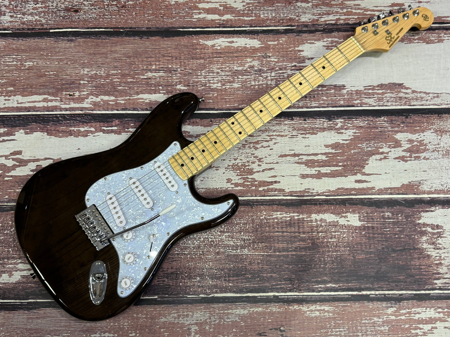 SX "ST" Style in Trans Charcoal