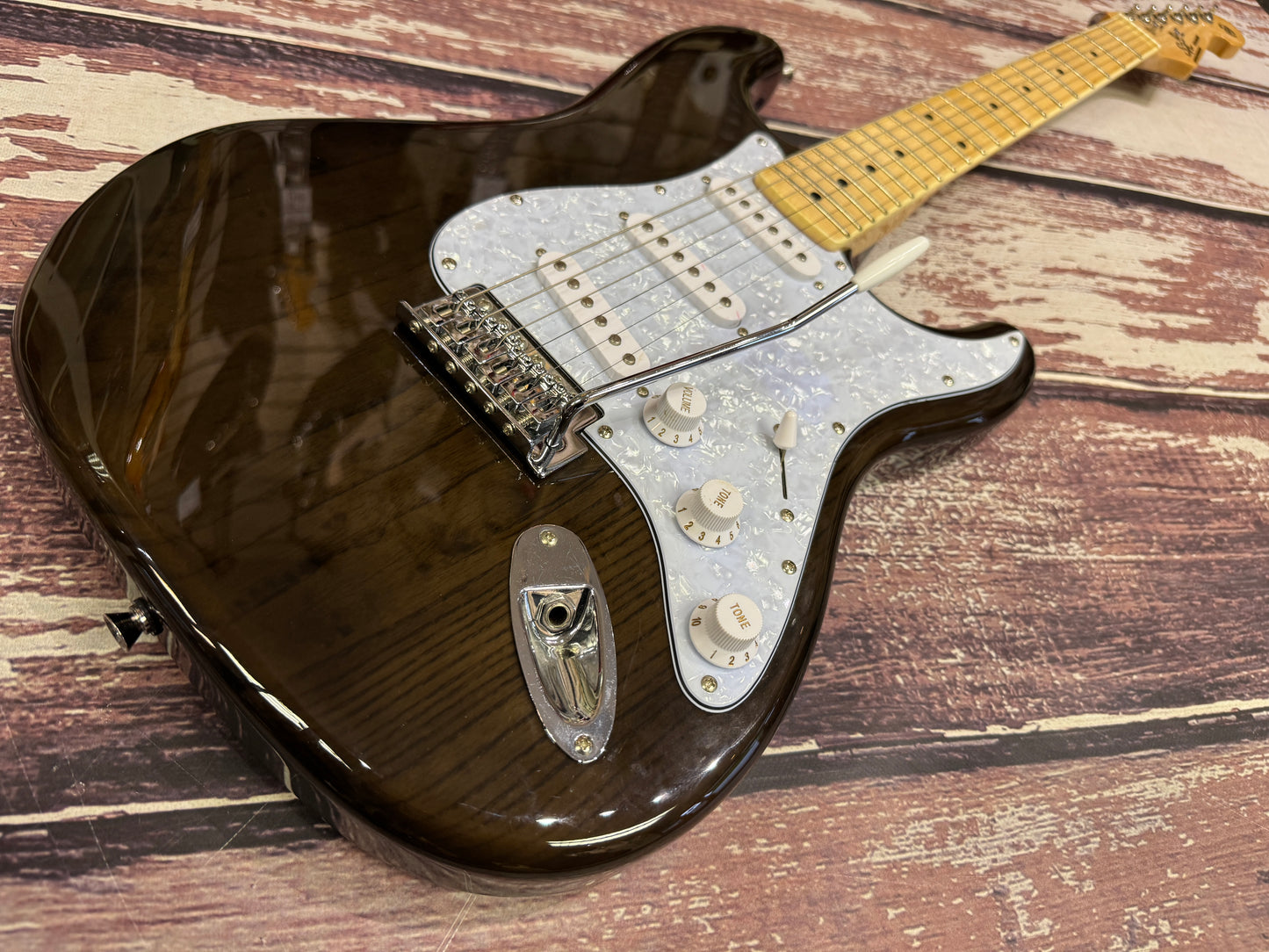 SX "ST" Style in Trans Charcoal