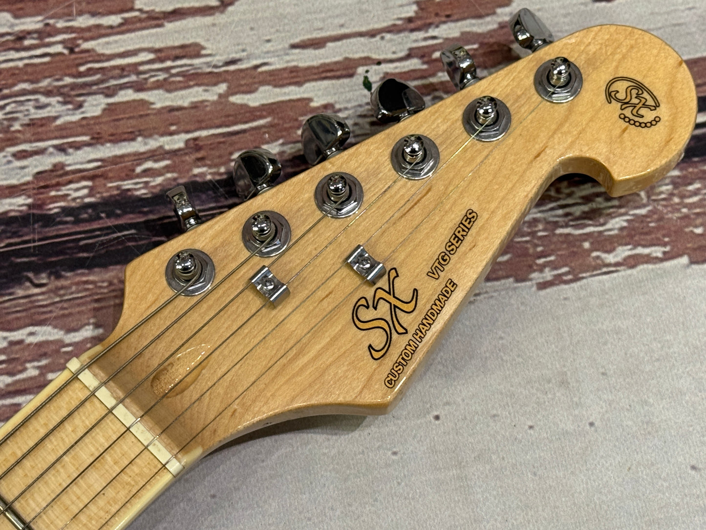 SX "ST" Style in Trans Charcoal