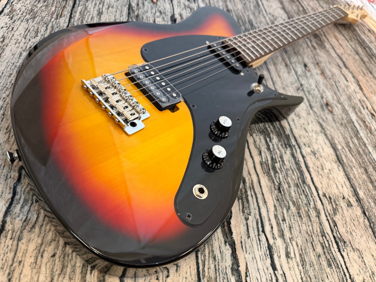 Aria J-B'tone Baritone Sunburst - * B-STOCK *