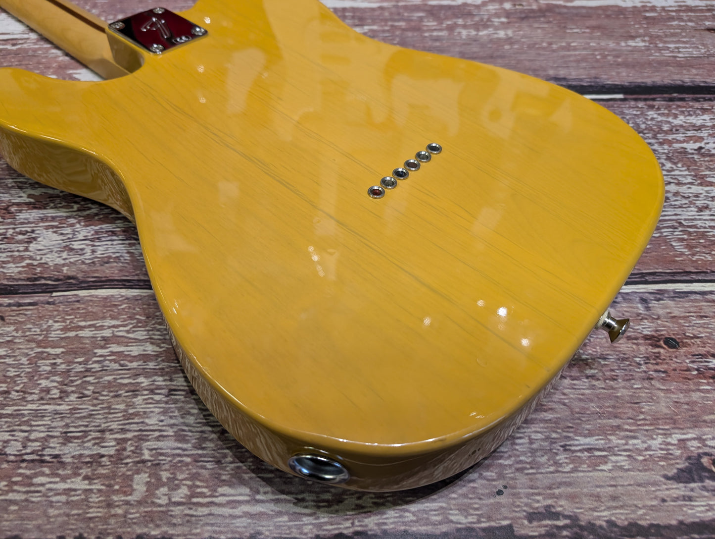 Fender Player Series (Mexican Standard) Telecaster - Butterscotch