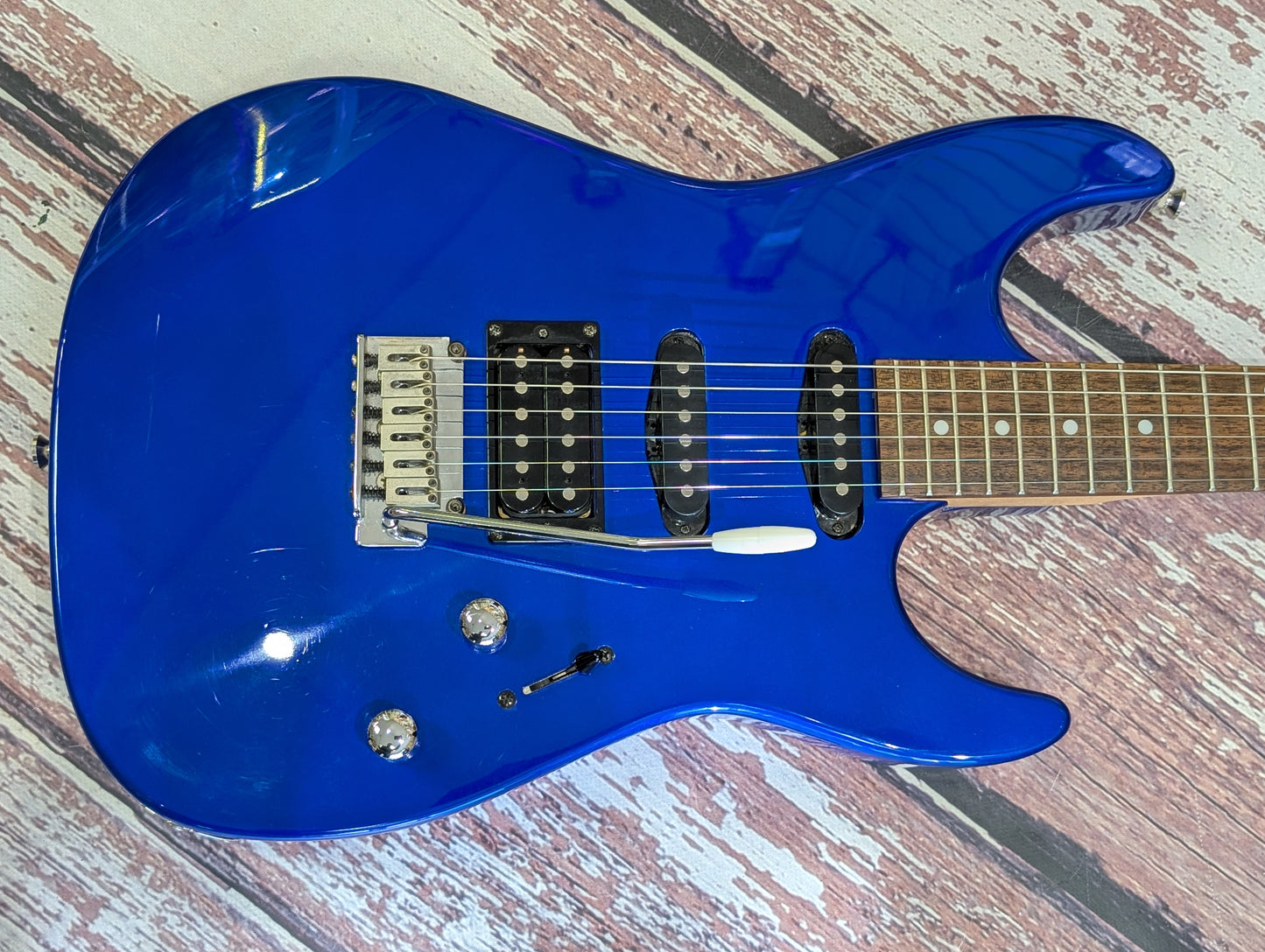 Squier Showmaster Super Strat 2004