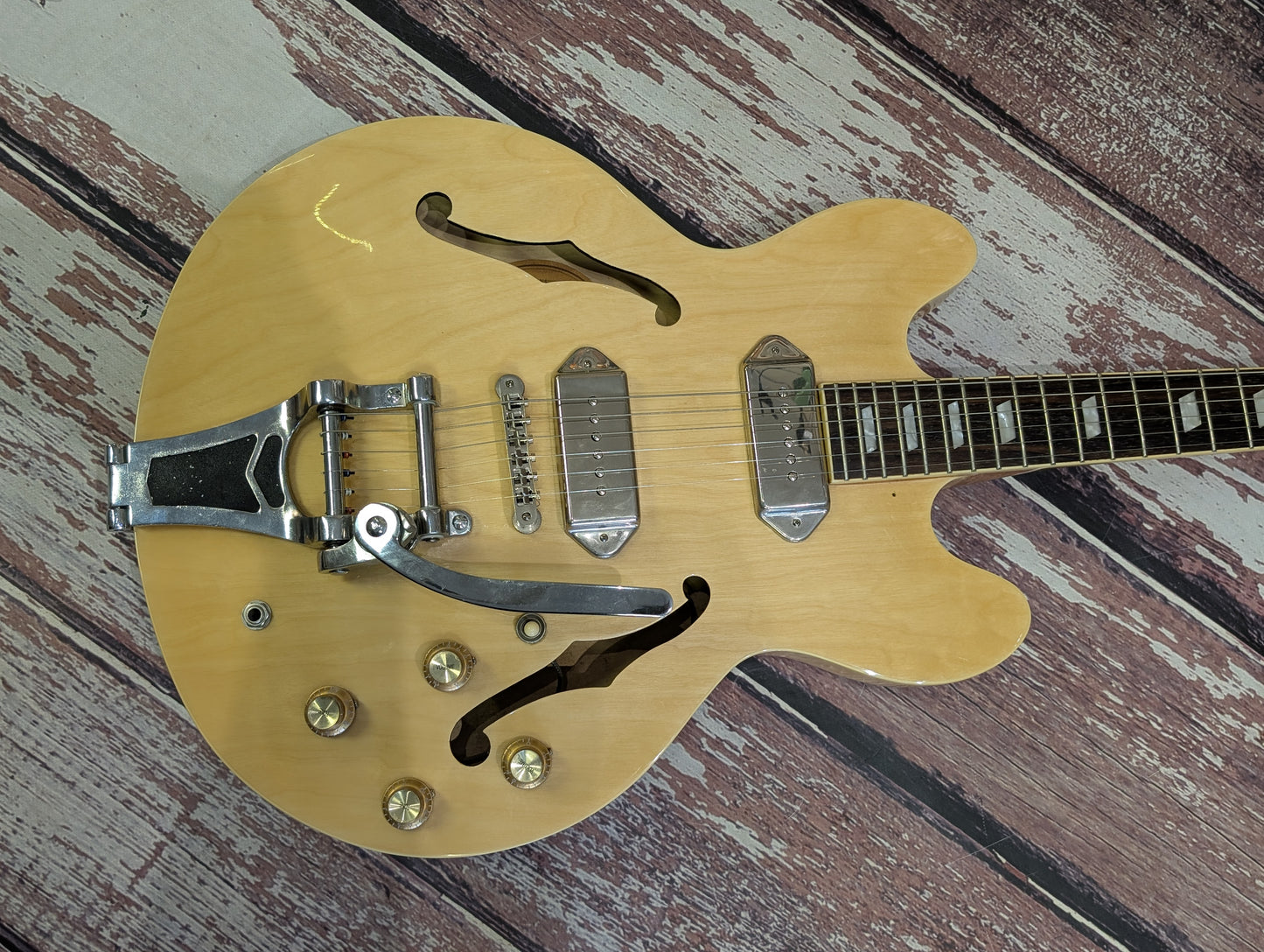 Epiphone Casino w/ Bigsby Style Trem
