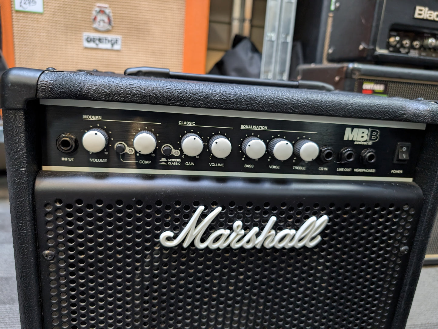 Marshall MB15 Bass Practice Combo
