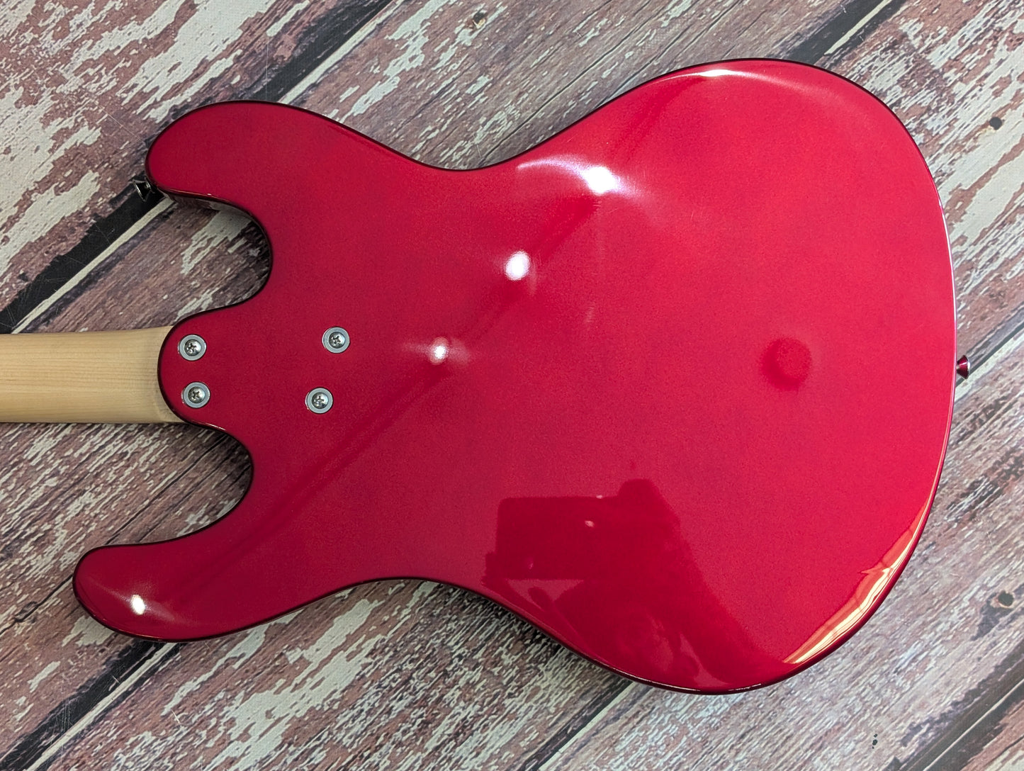 Aria DMB-01