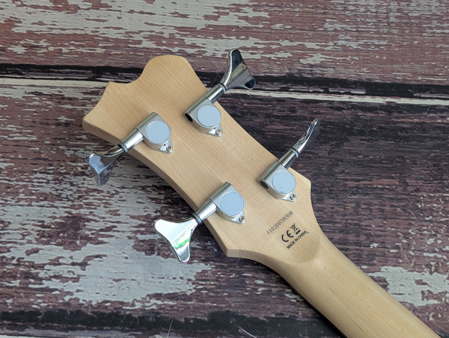 Aria DMB-01