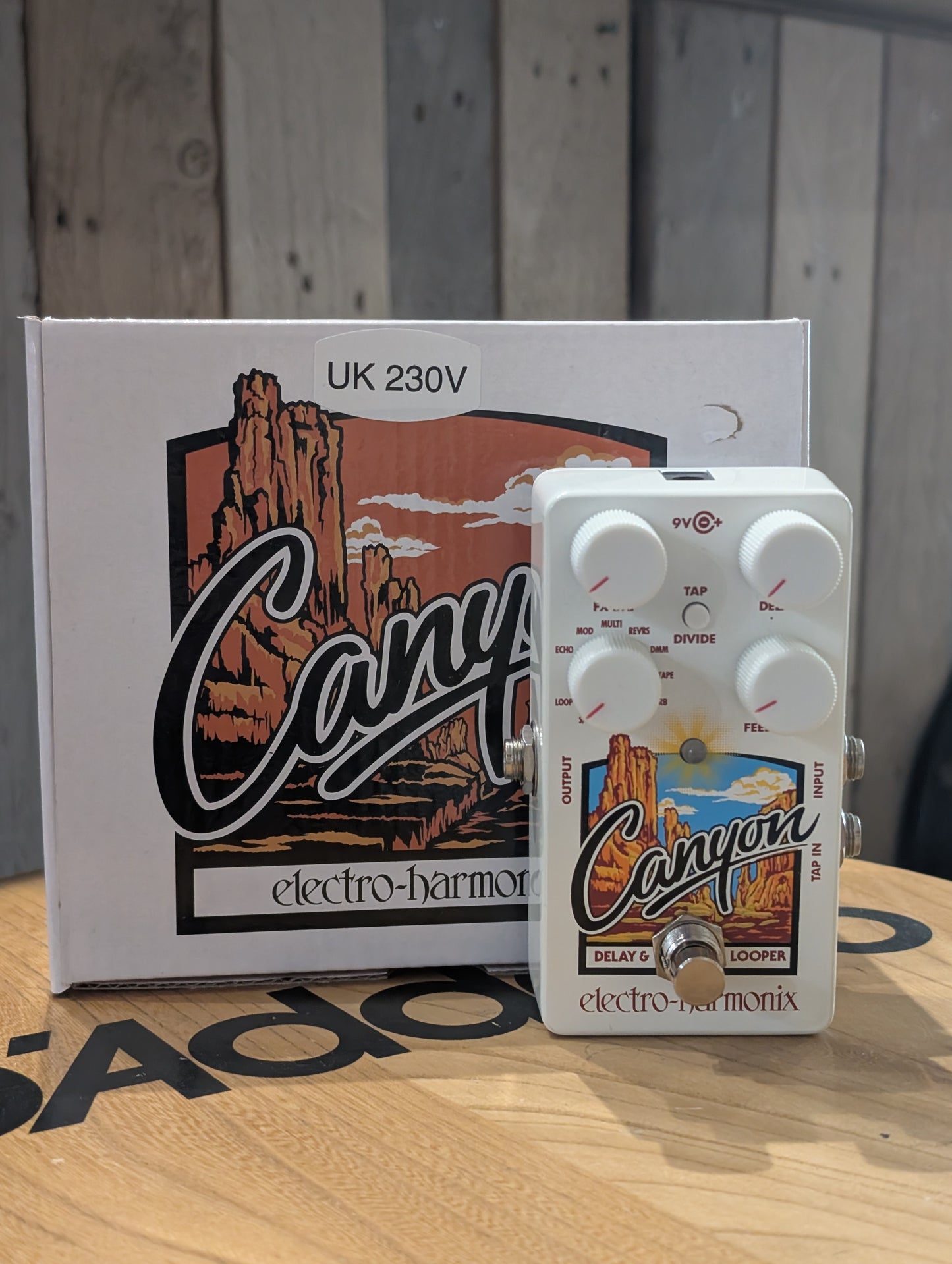 Electro Harmonix Canyon Delay & Looper