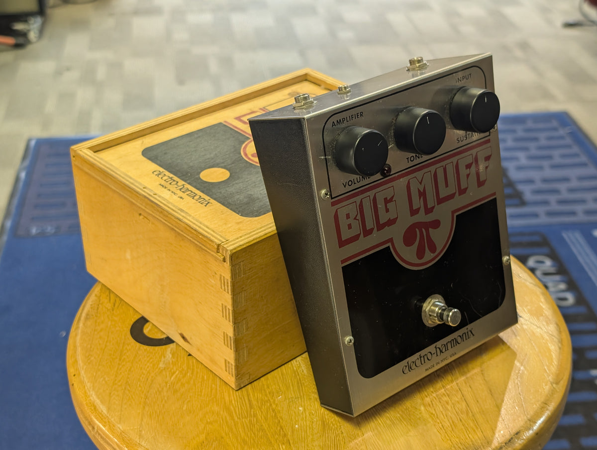 Electro Harmonix Big Muff Pi Early 2000's Wooden Box EC3003-A (Pre-owned)