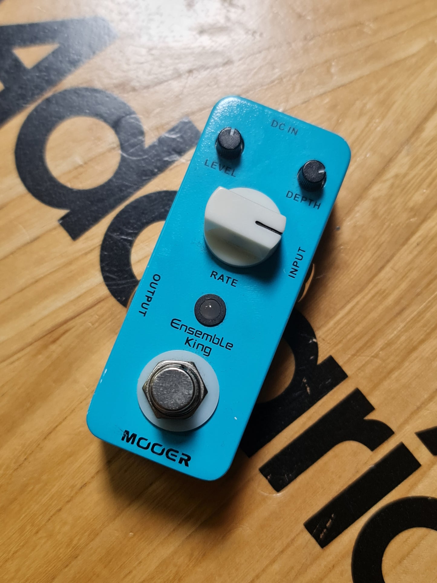 USED Mooer Ensemble King Chorus