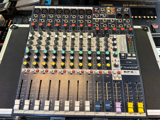 Soundcraft EFX-8 Mixer