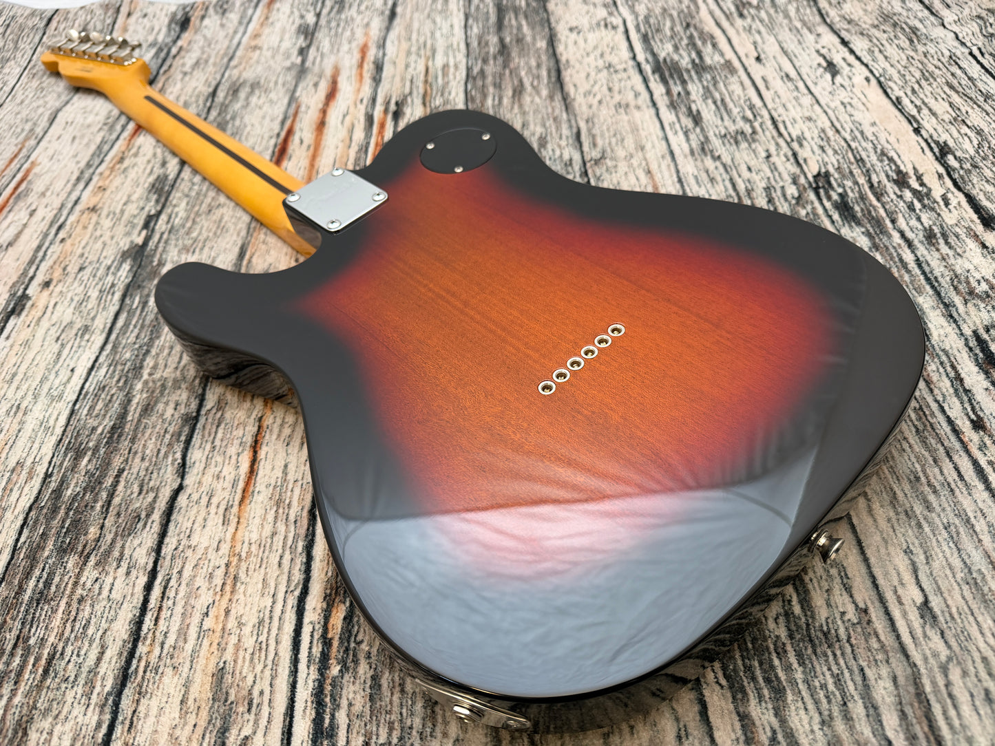 Fender Modern Player Thinline Telecaster Deluxe