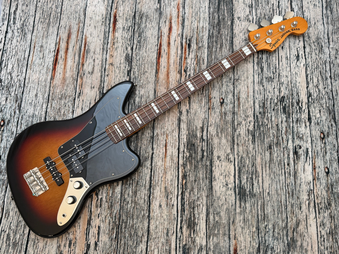 Squier Classic Vibe Jaguar Bass