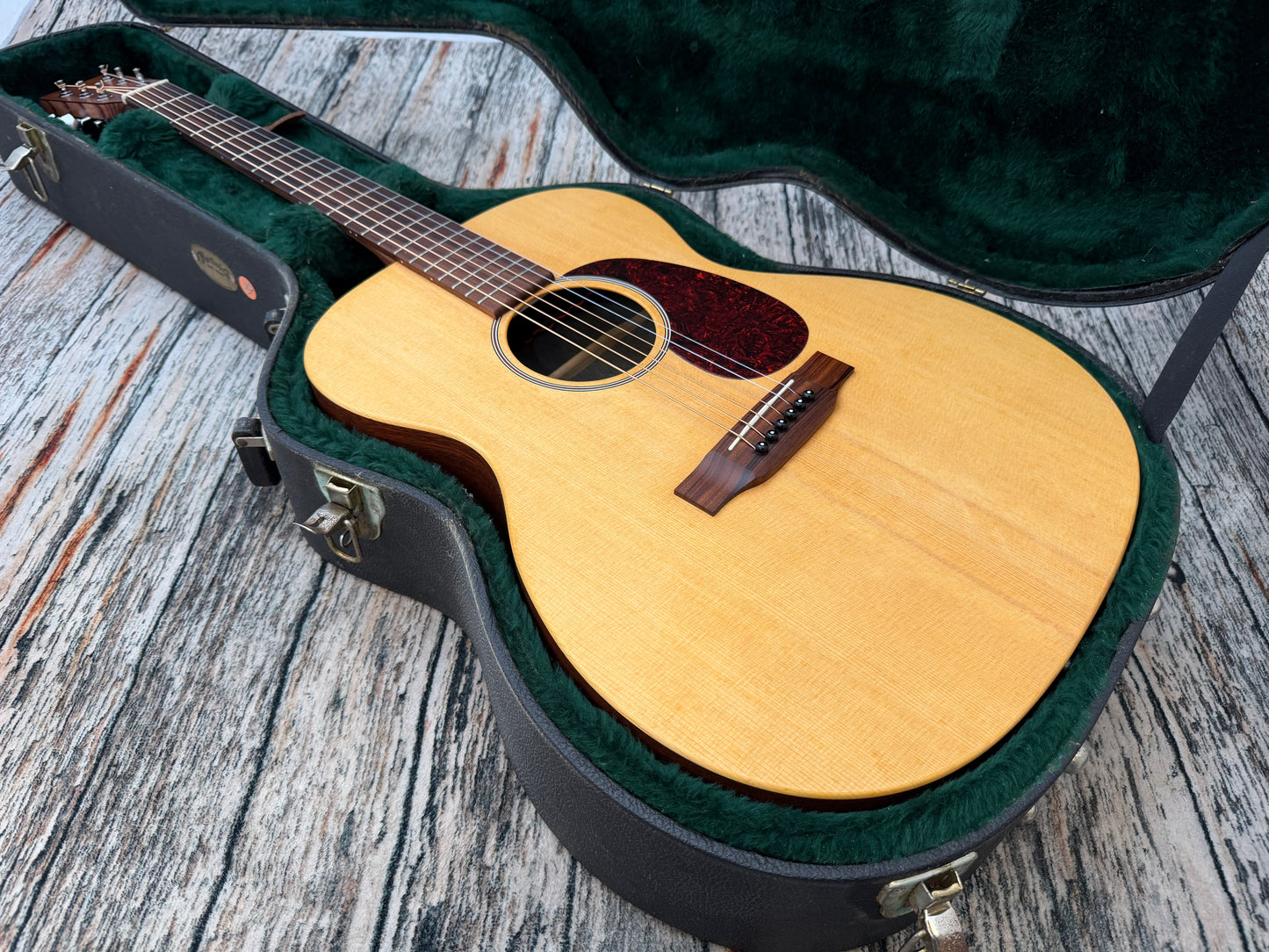 Martin OOOX1 Electro USA with Case