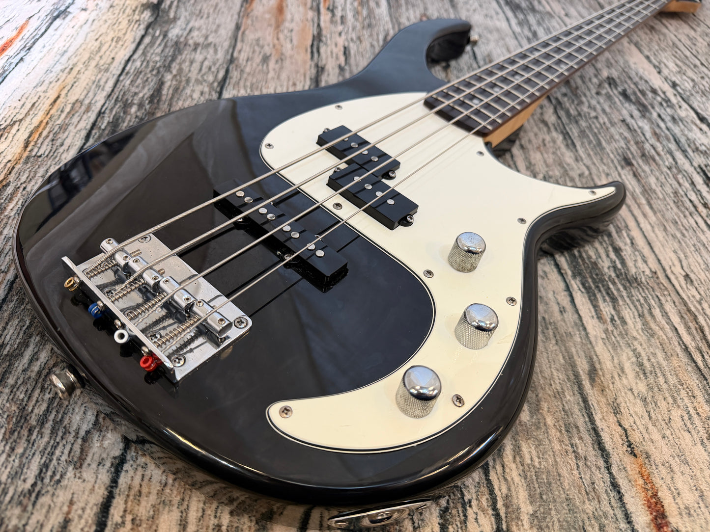 Peavey Milestone Bass