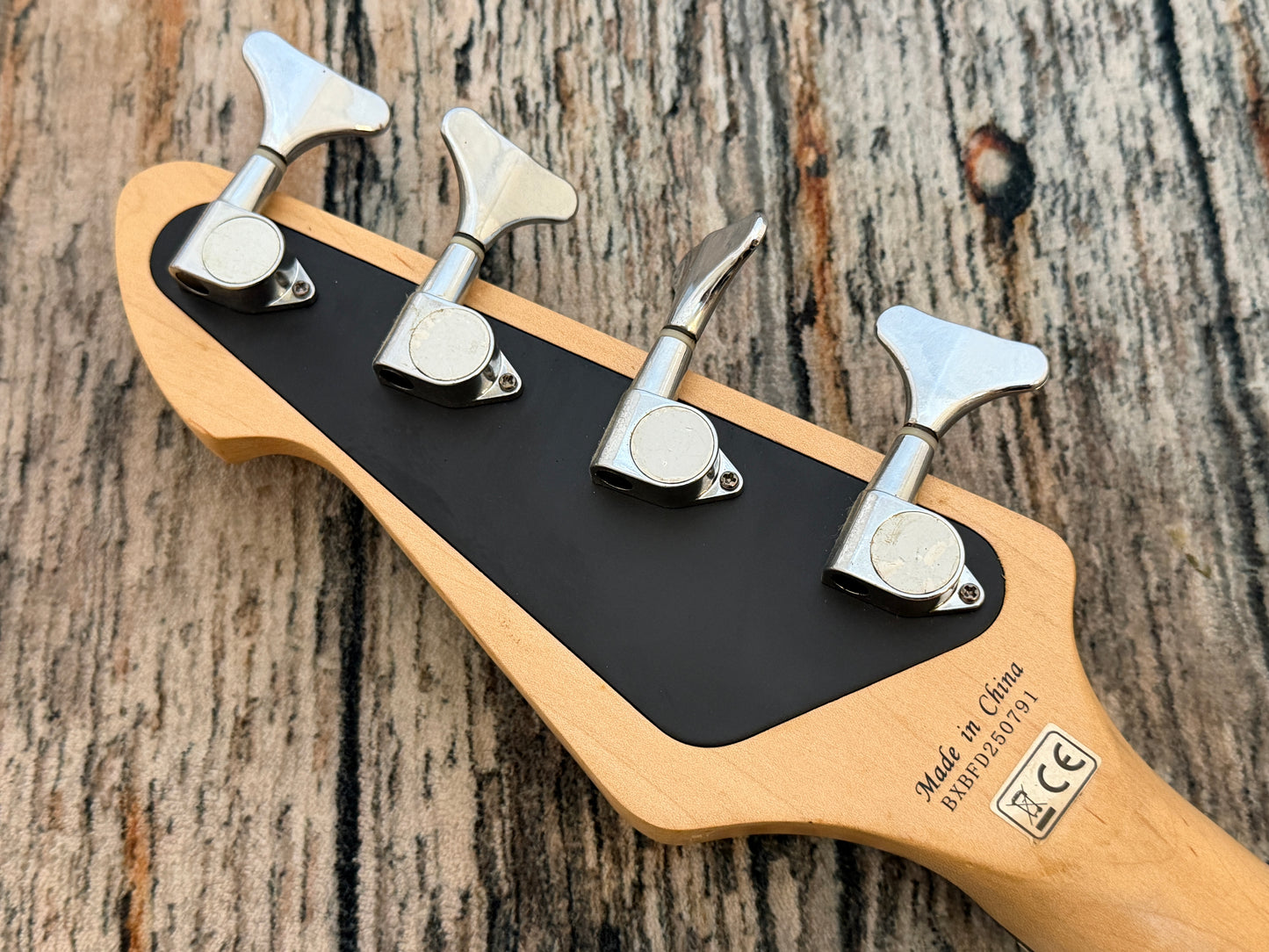 Peavey Milestone Bass