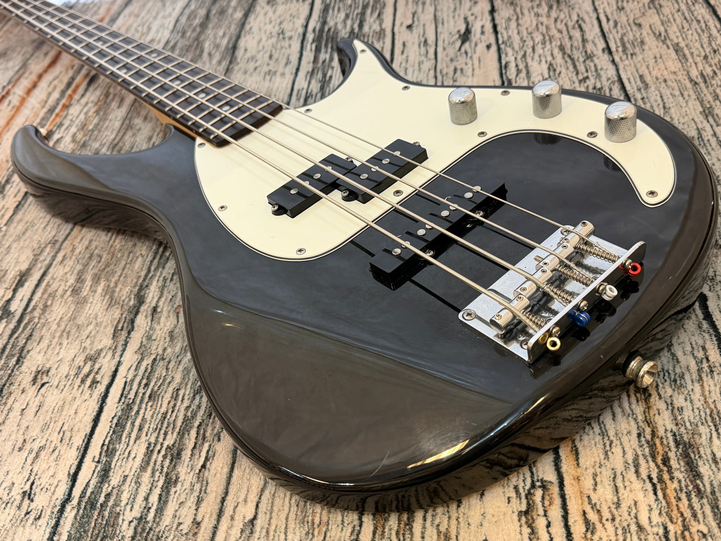Peavey Milestone Bass