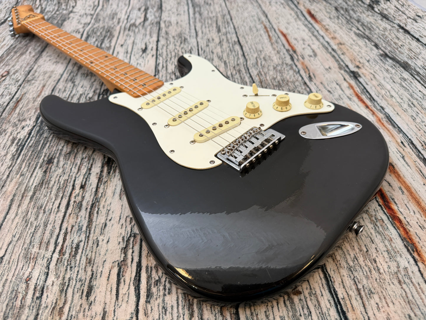 Squier 1995 Korean (Cort) Stratocaster