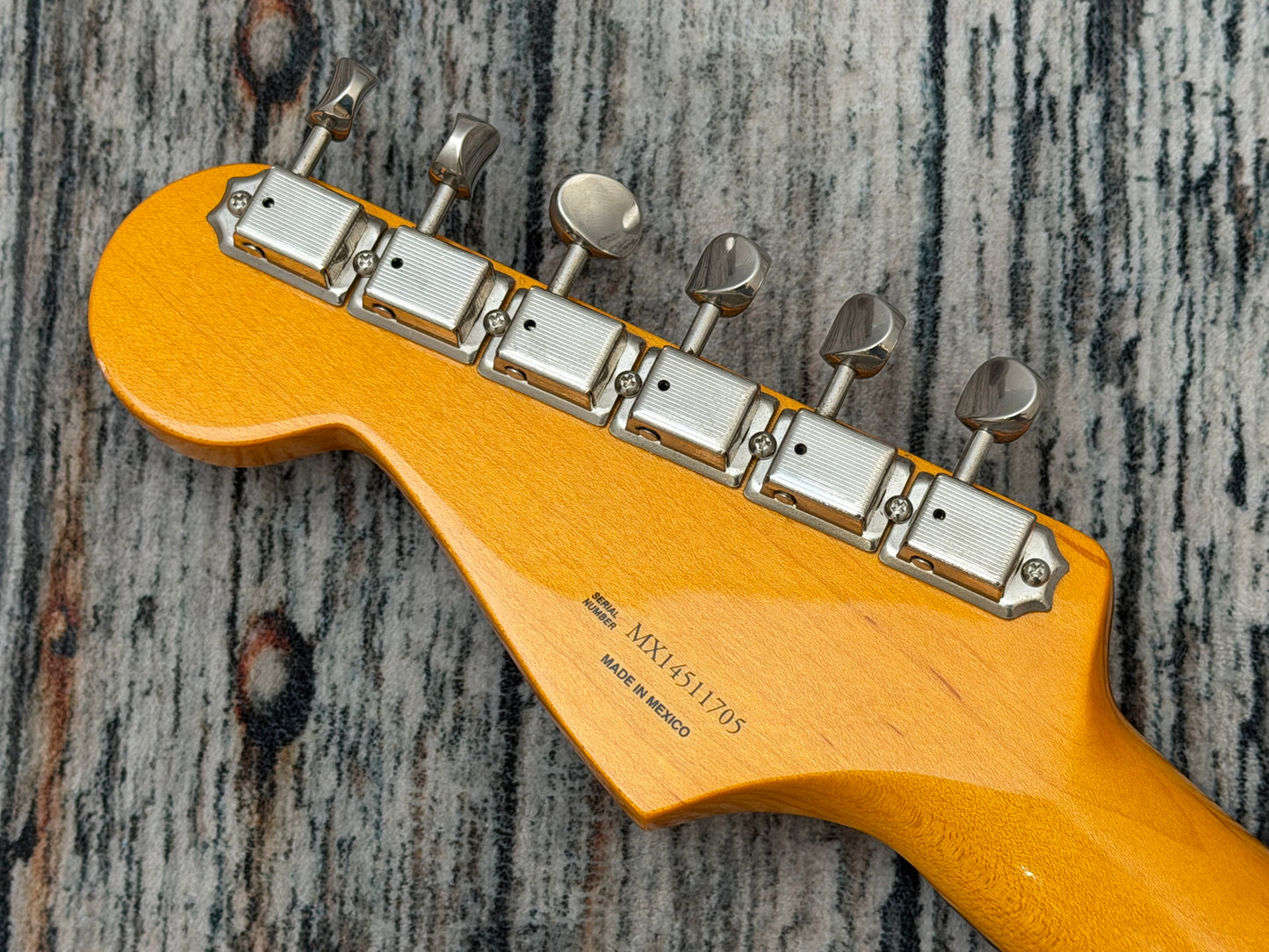 Fender Classic Series 60's Nitro Stratocaster  2014 MIM
