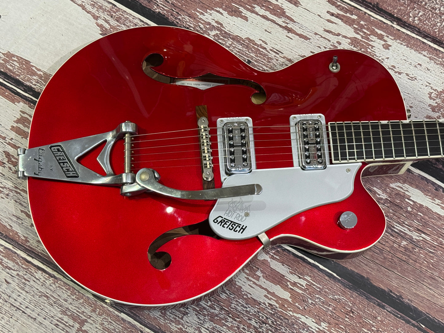 Gretsch G6120 Brian Setzer Hot Rod - Candy Apple Red