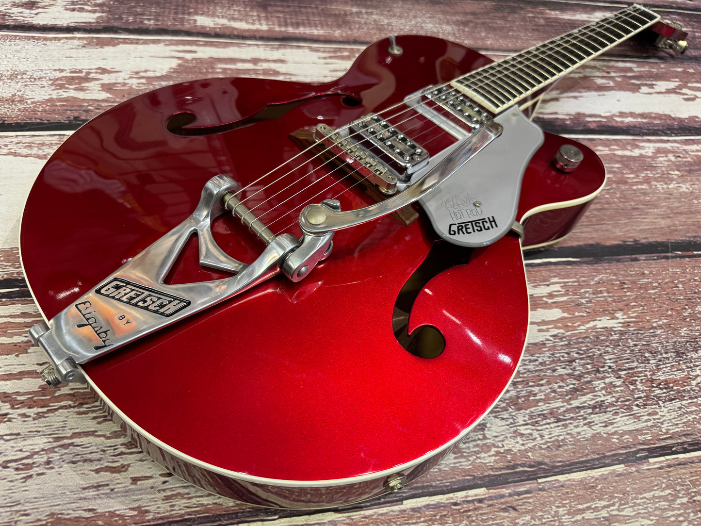 Gretsch G6120 Brian Setzer Hot Rod - Candy Apple Red