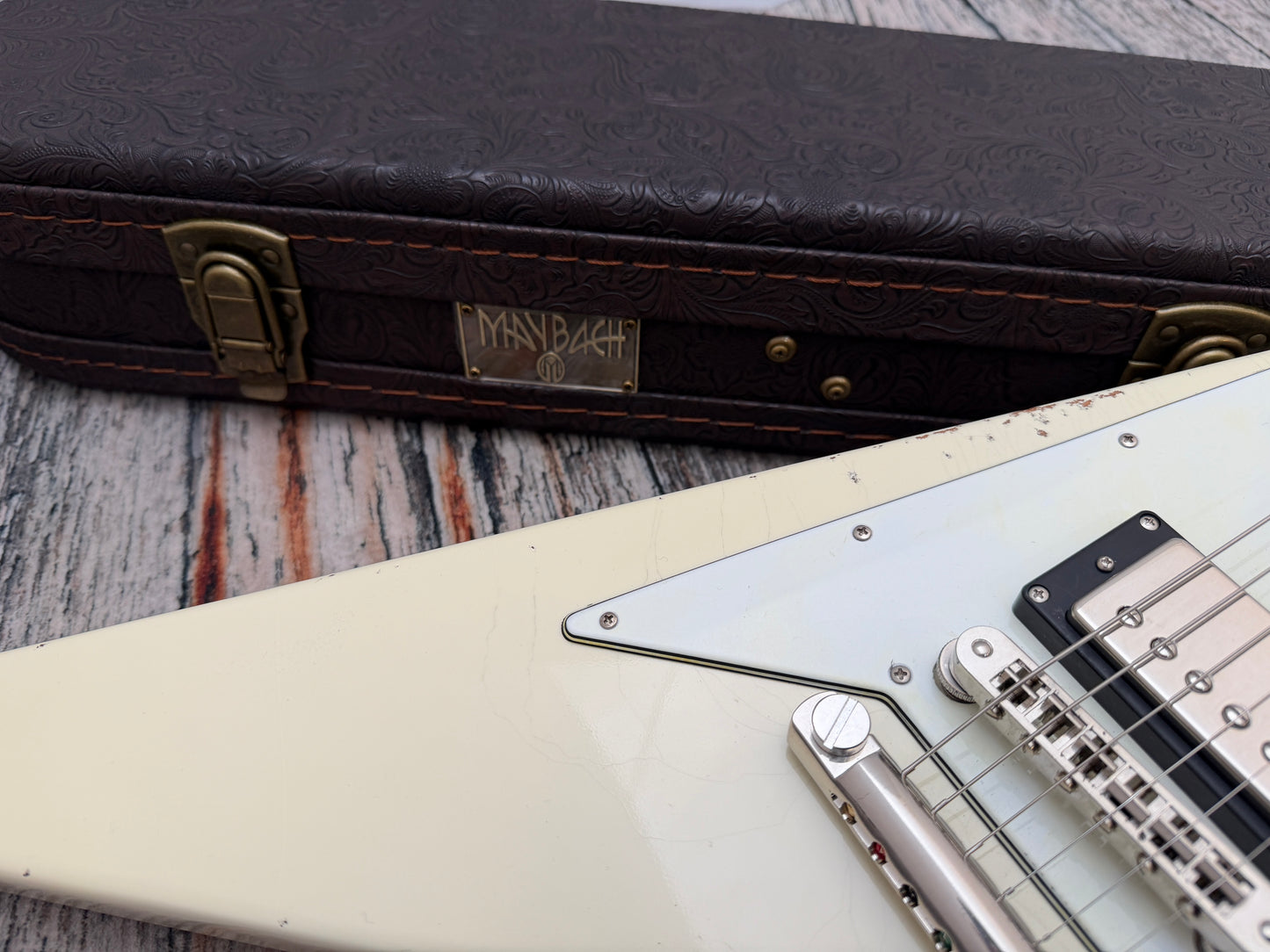 Maybach Jetwing aged nitro - Czech republic Custom Lab made