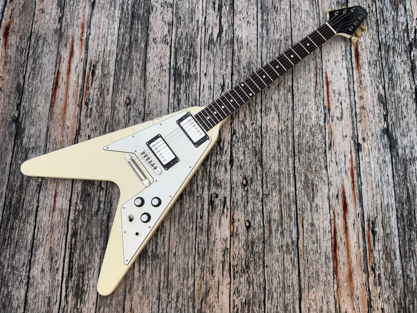 Maybach Jetwing aged nitro - Czech republic Custom Lab made