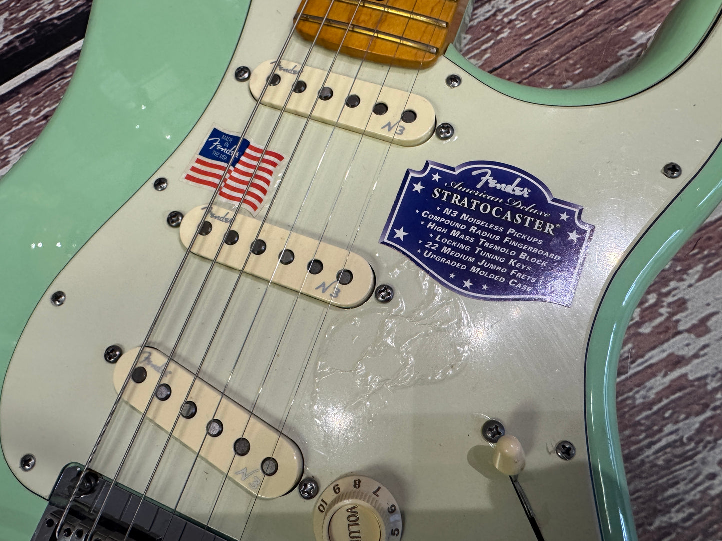 Fender American Deluxe Stratocaster 2013 with case & mint - Surf Green