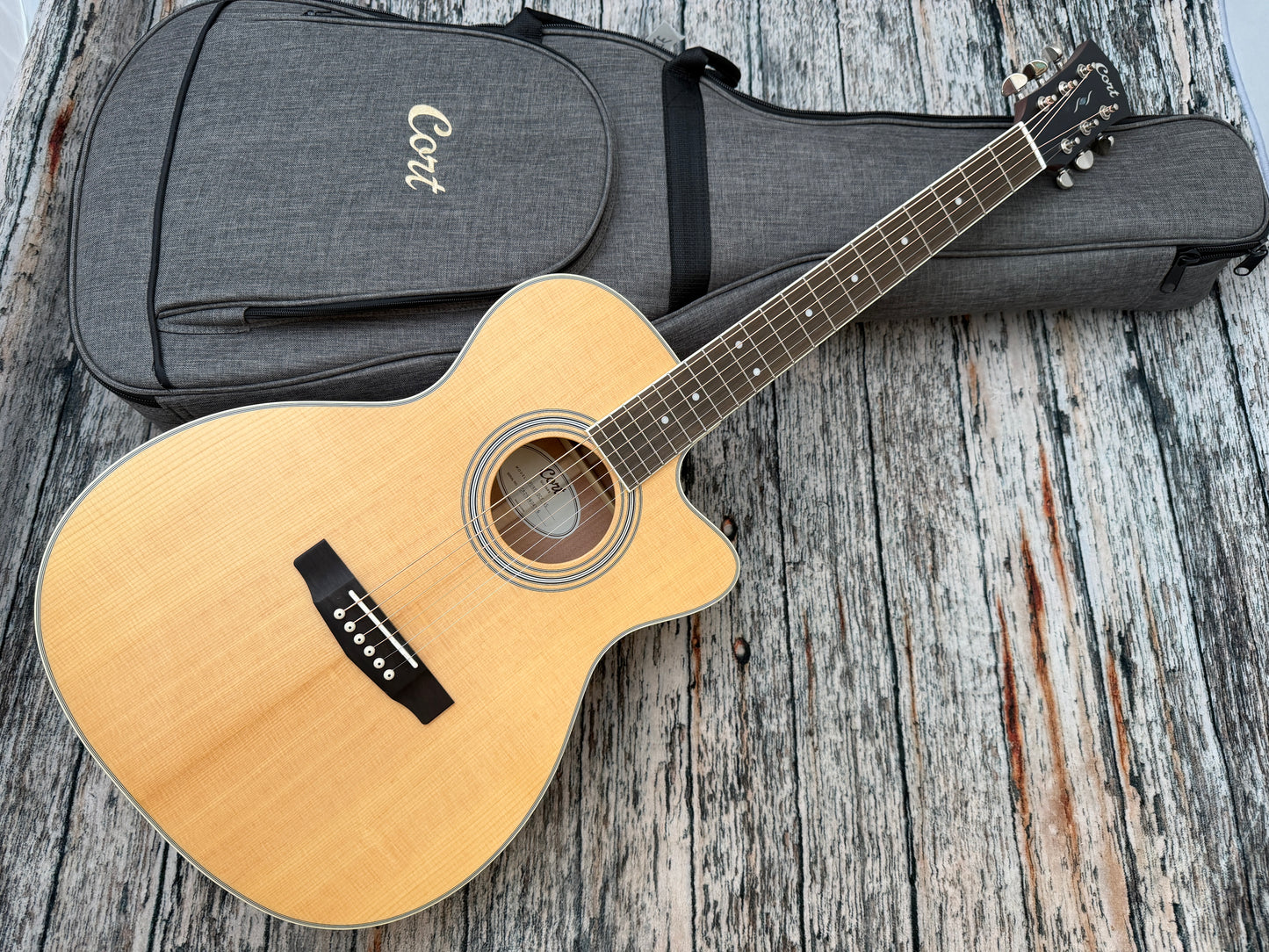 Cort Pure OCF-NS Electro Acoustic All solid woods.