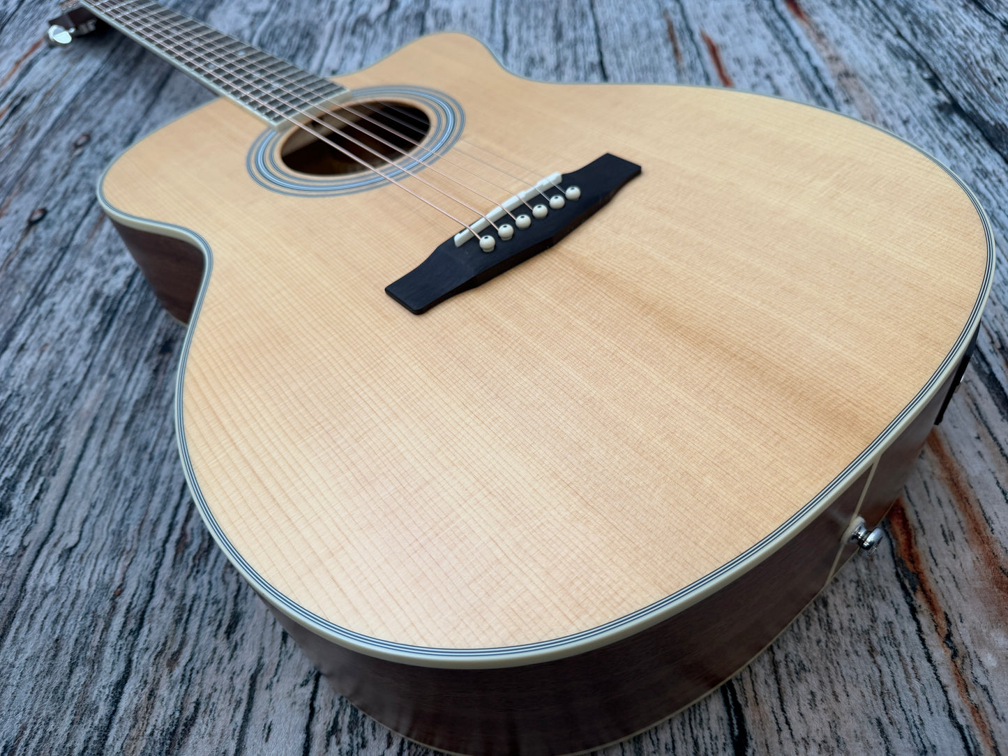 Cort Pure OCF-NS Electro Acoustic All solid woods.