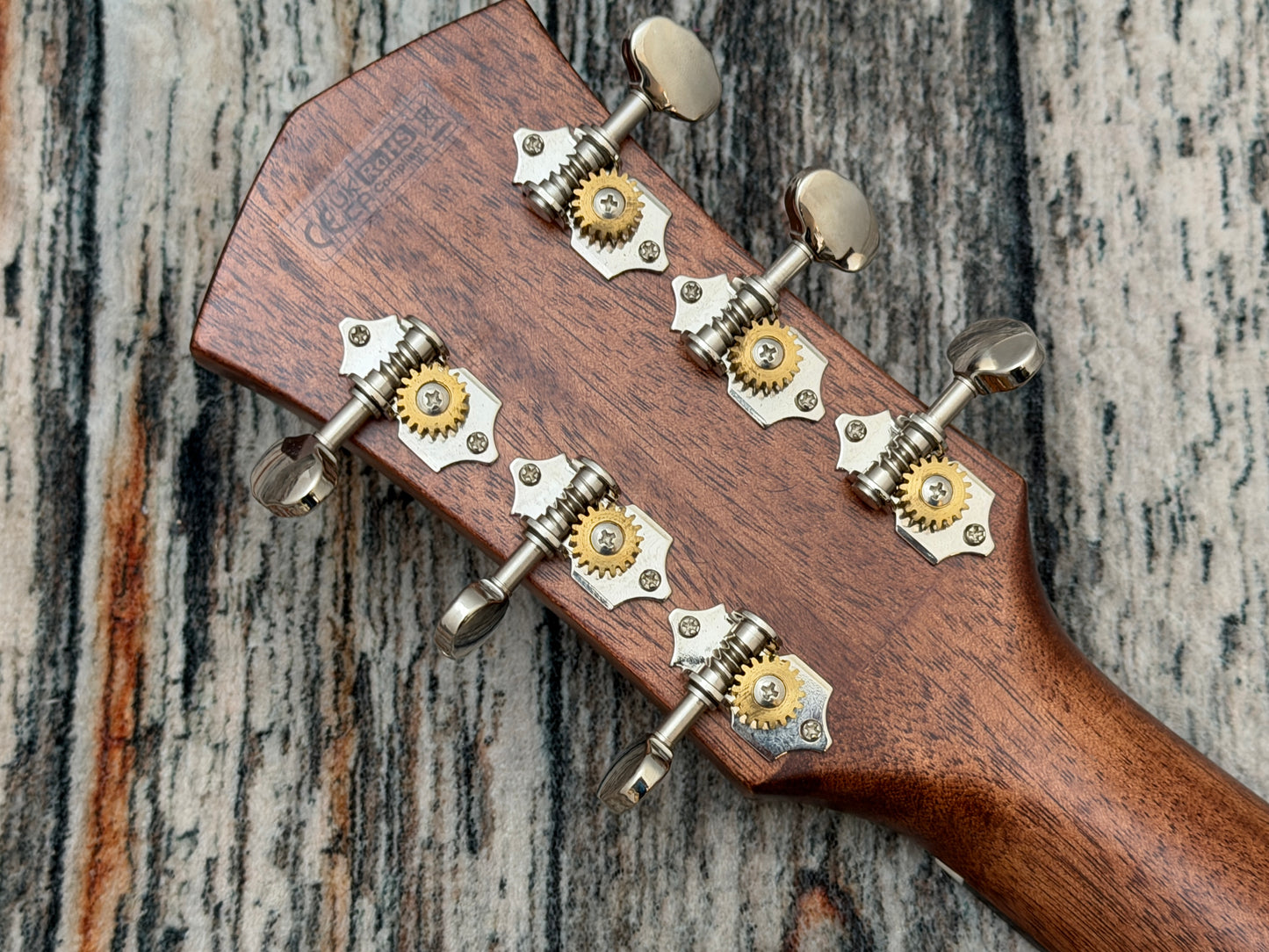 Cort Essence OC4 Natural Semi-Gloss Electro Acoustic