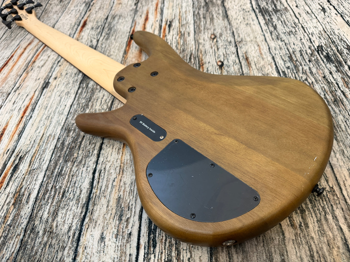 Ibanez GSR206B 6 string Gio Bass