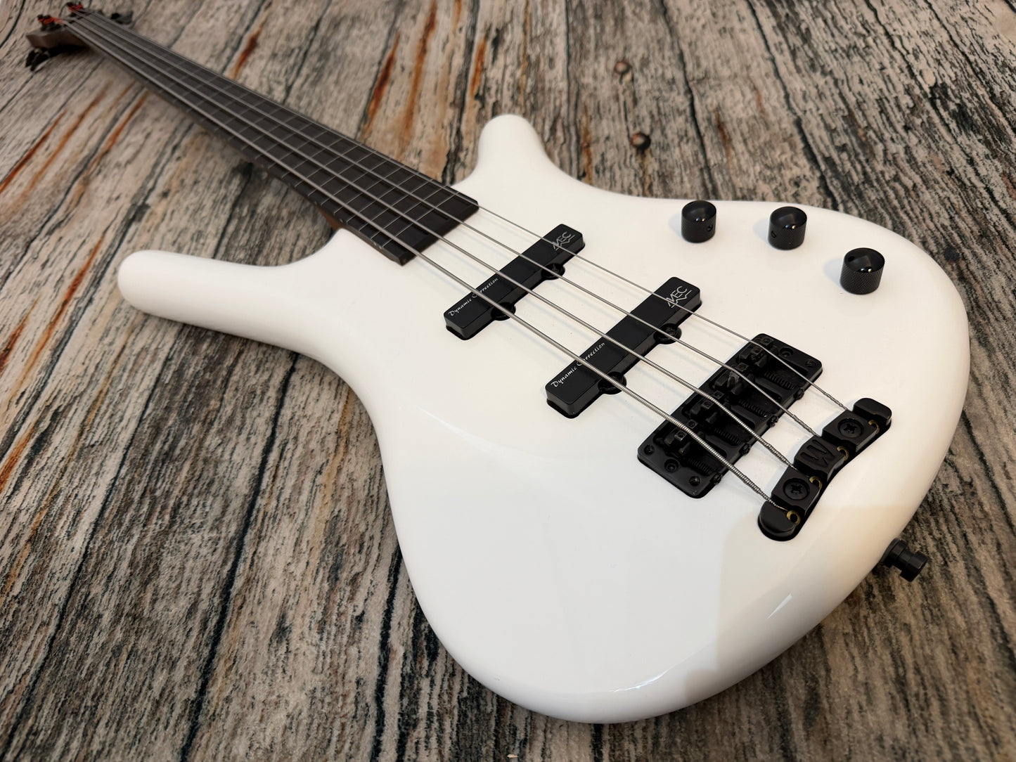 Warwick Corvette 2009 Rare (27 made) fretless bass Limited edition