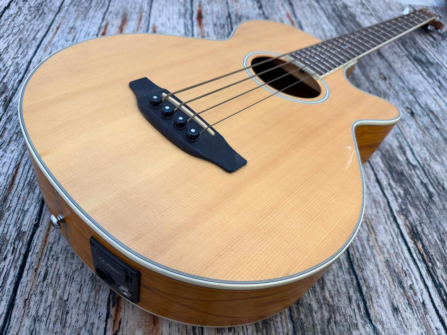 Crafter Electro Acoustic Bass BA-400EQ