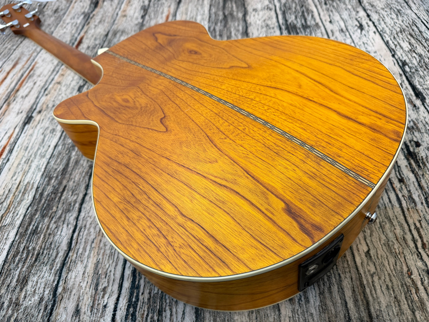 Crafter Electro Acoustic Bass BA-400EQ