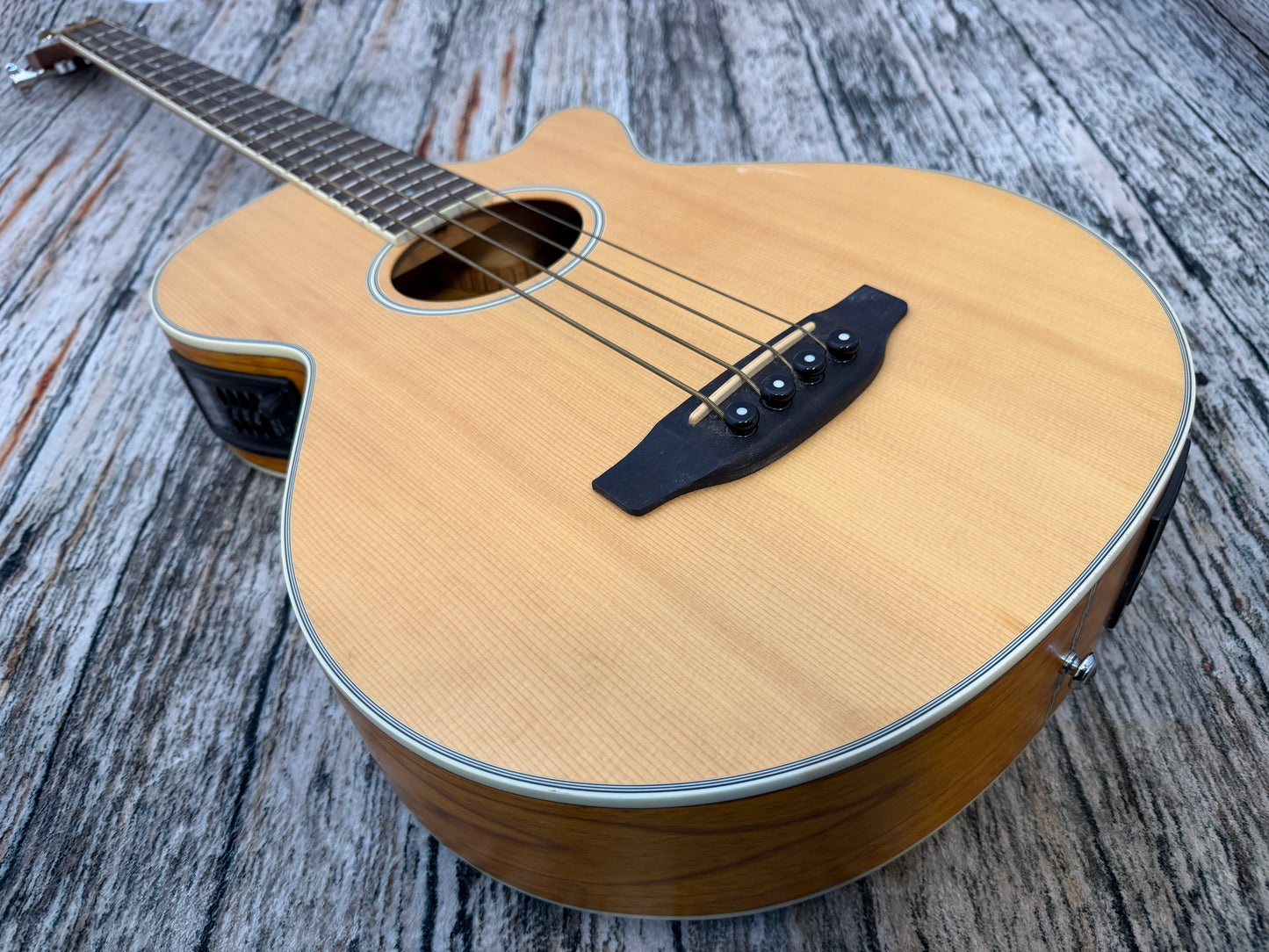 Crafter Electro Acoustic Bass BA-400EQ
