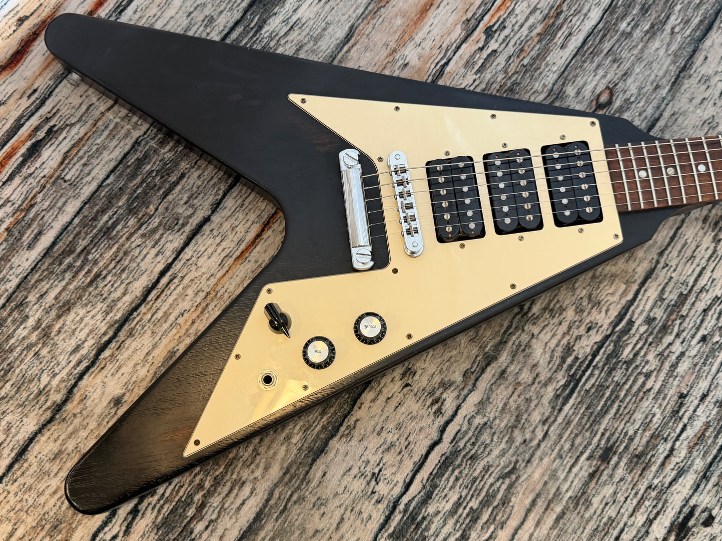 Gibson 2007 Flying V3 faded ebony with Gibson bag