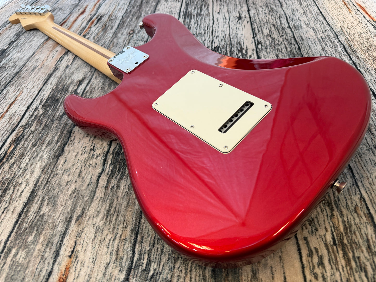 Fender USA 2017 Standard Stratocaster Candy Apple Red, Case & paperwork