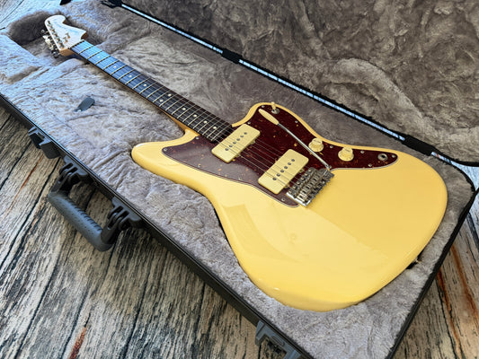 Fender American Performer Jazzmaster & Fender case