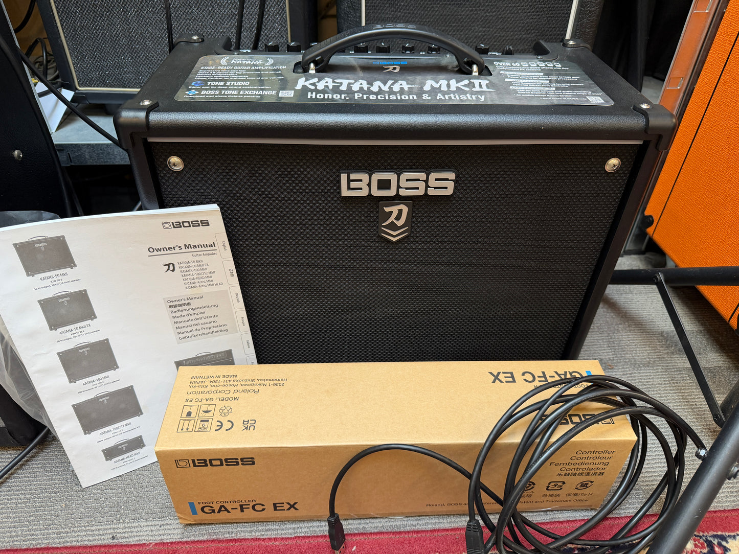 Boss Katana II EX with GA FC EX floorboard