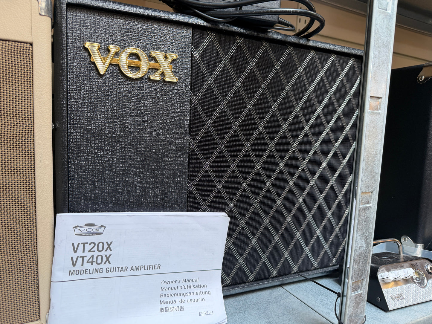 Vox VT40X modelling guitar combo with FX and amp simulation