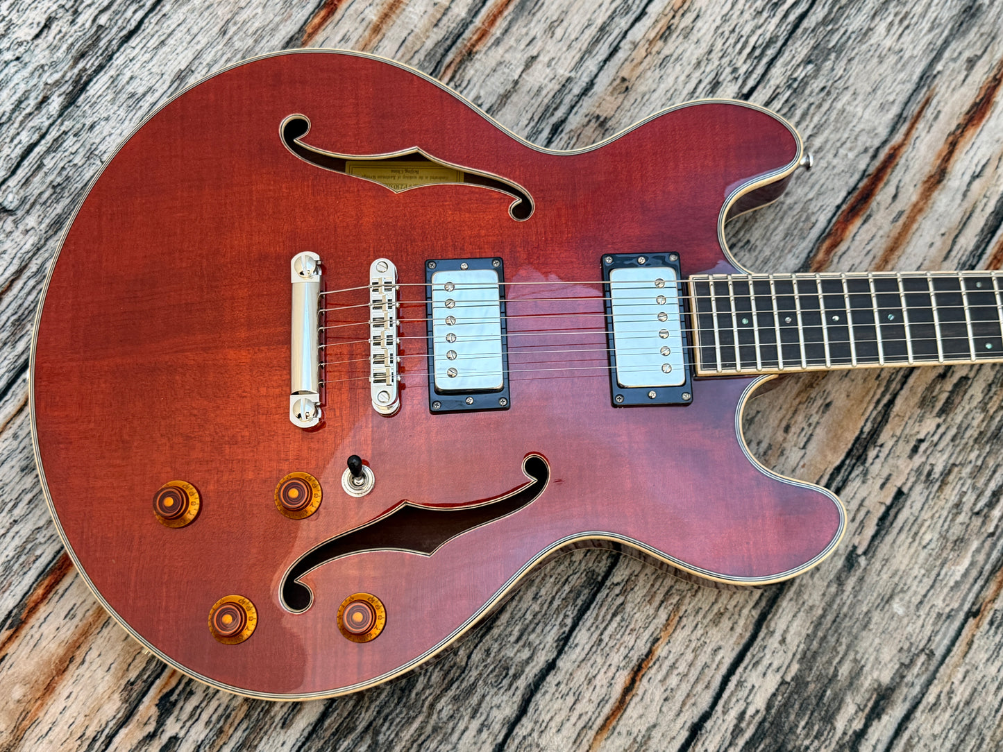 Eastman T185MX Classic with case & COA "B" Stock RRP £2,299